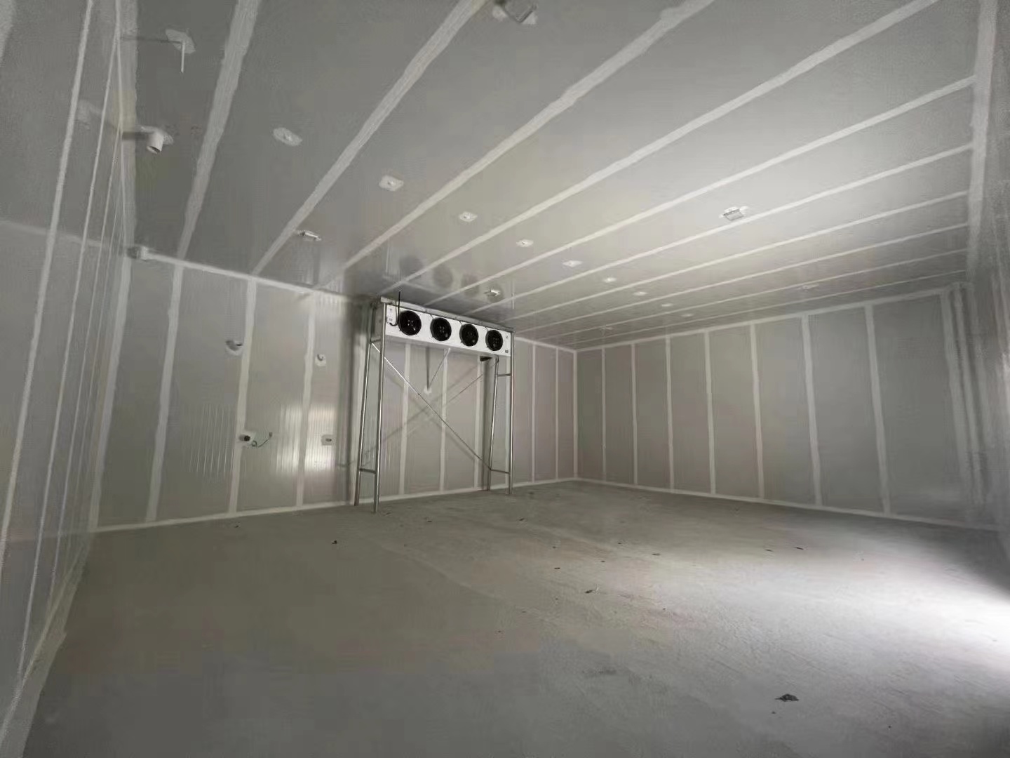 氣調(diào)冷庫(kù)